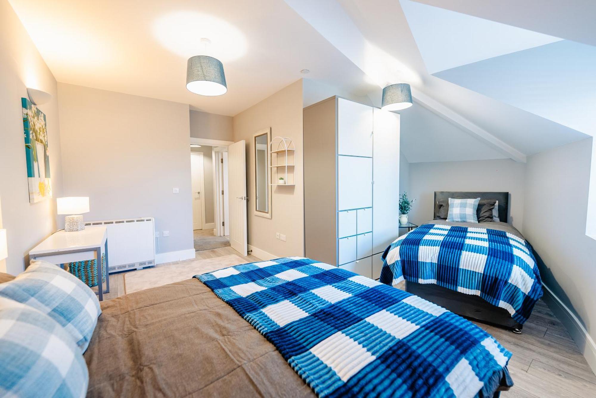 Luxury Spacious 2-Bed & High Ceiling Cardiff Exterior foto